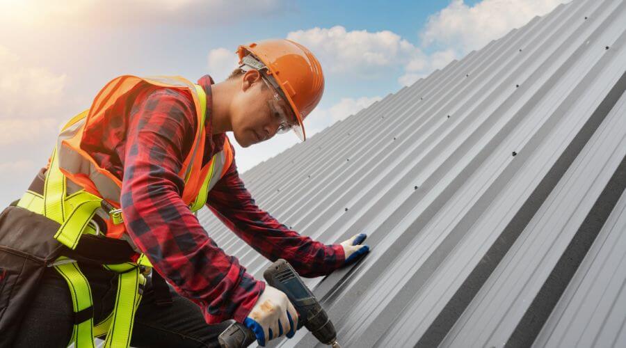 Professional Emergency Roof Repairs services in Mason, MI